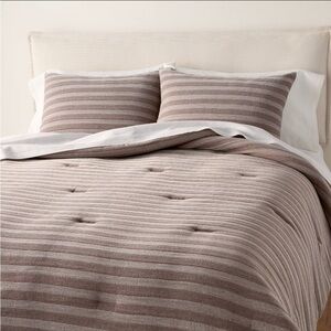 NWT 3pc King Tonal Stripe Comforter Set Brown - Hearth & Hand with Magnolia